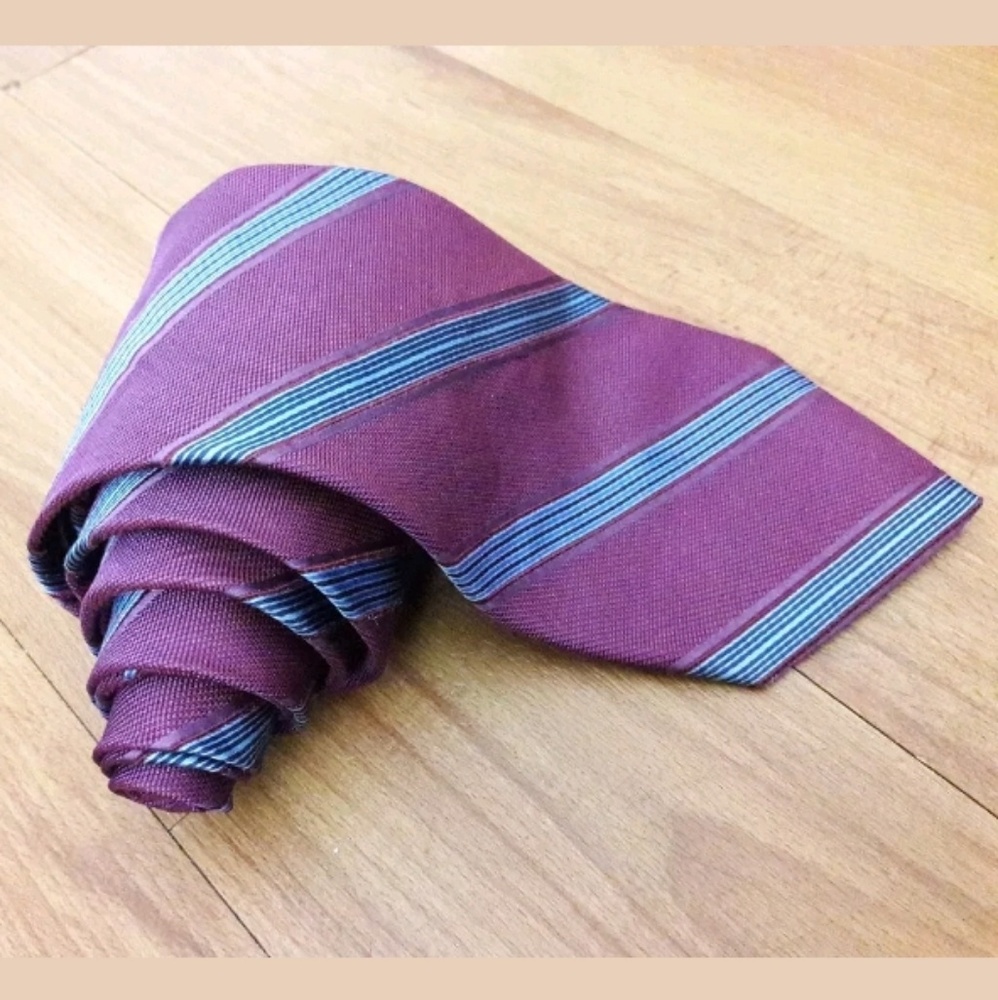 🌟3 For $25🌟 Brooks Brothers 100% Silk Neck Tie - Picture 2 of 6